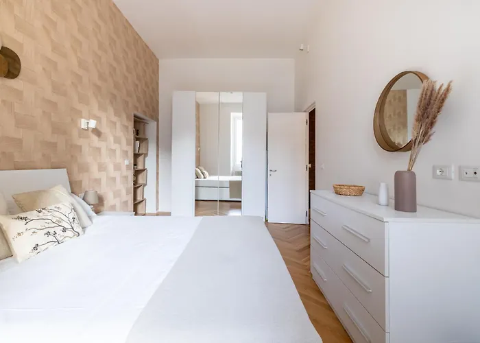 Charming Vatican Apartment