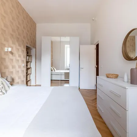 Charming Vatican 아파트